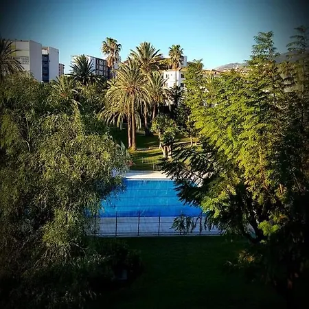 A 250m De La Διαμέρισμα Benalmádena
